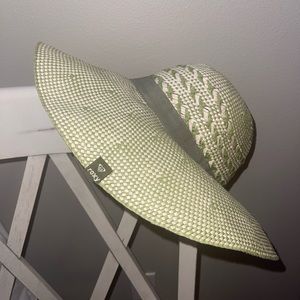 Roxy sun hat